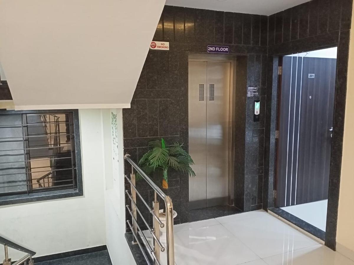 Hotel Amigo Ratlām Zewnętrze zdjęcie